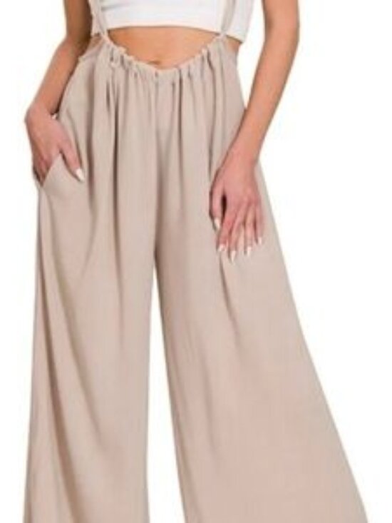 Zenana Outfitters Pants - NWOT Zenana Outfitters Gray Jumpsuit SZ Medium 100% Rayon